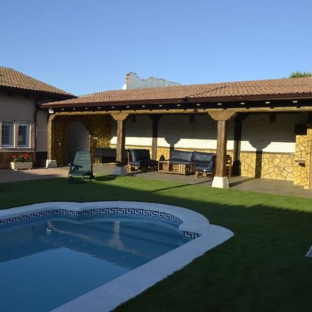 El Capricho De Los Carrascos Juarros de Voltoya Exteriör bild