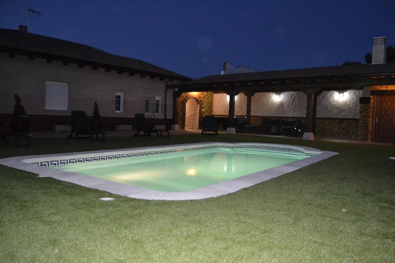 El Capricho De Los Carrascos Juarros de Voltoya Exteriör bild